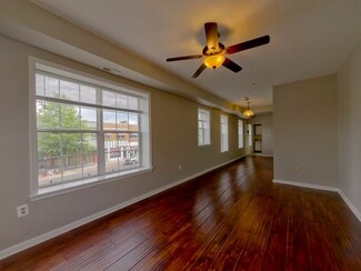 1000 Rittenhouse St NW Unit E, Washington, DC 20011