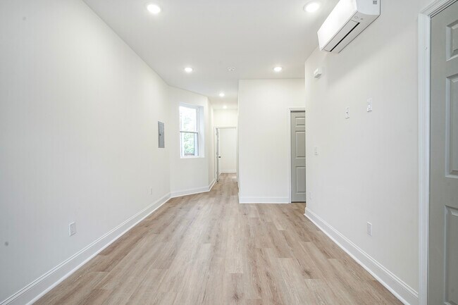 1934 S 23rd St unit 2, Philadelphia, PA 19145 - photo 5