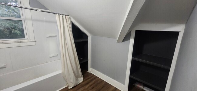 49 Carmel St unit 3, New Haven, CT 06511 - photo 3