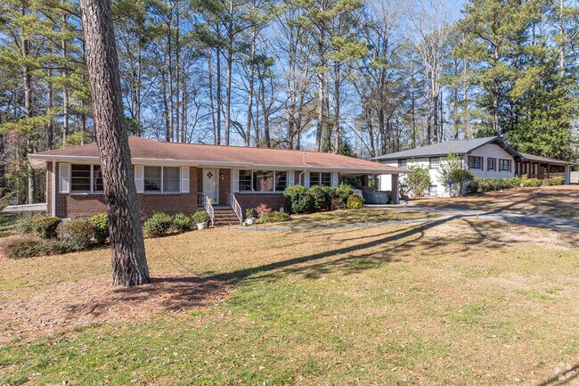 Traditional ranch style homes are very popular in the Chalet Woods area.