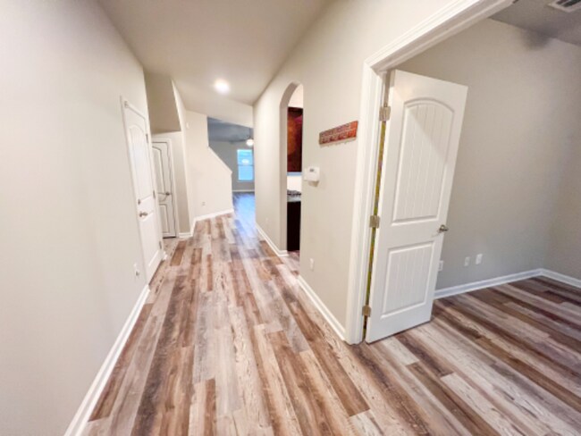 524 Cautillion Dr, Youngsville, LA 70592 - photo 7