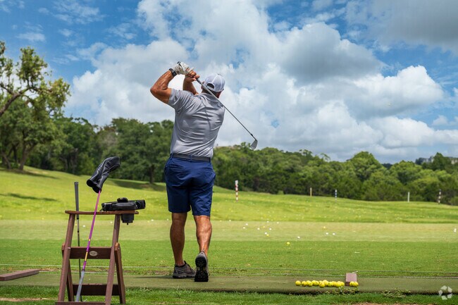 Crystal Falls Golf Club is conveniently situated only 8 miles from Parkside, making it an ideal destination for your next round of golf.