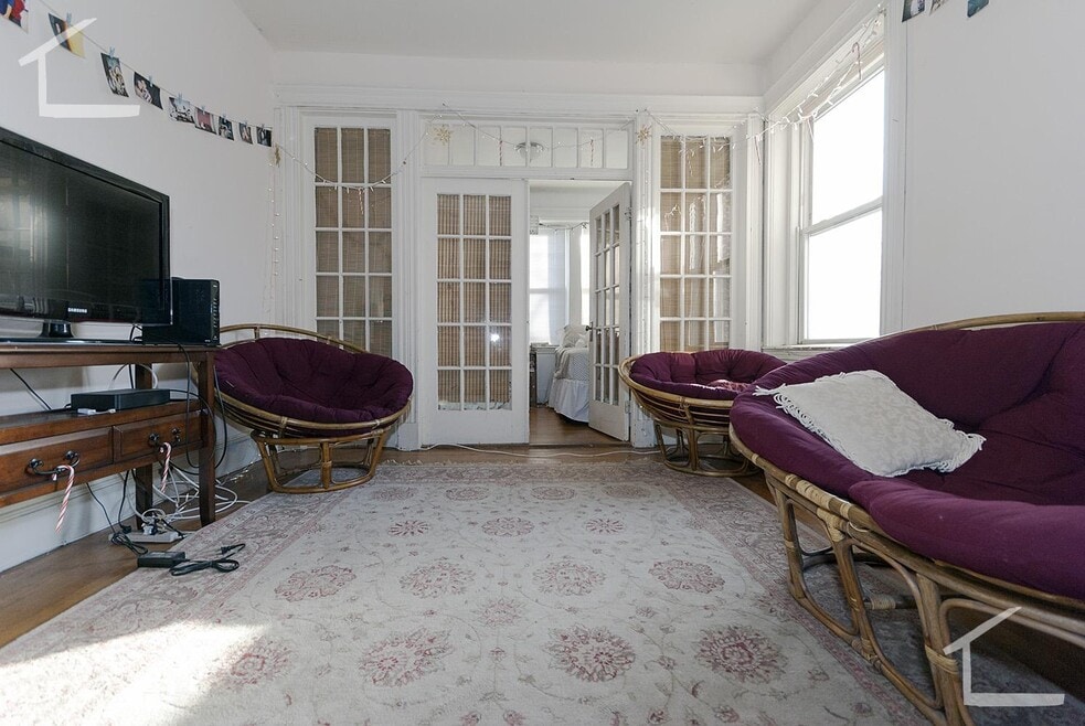 32 Park Vale Ave unit 4, Boston, MA 02134 - photo 1