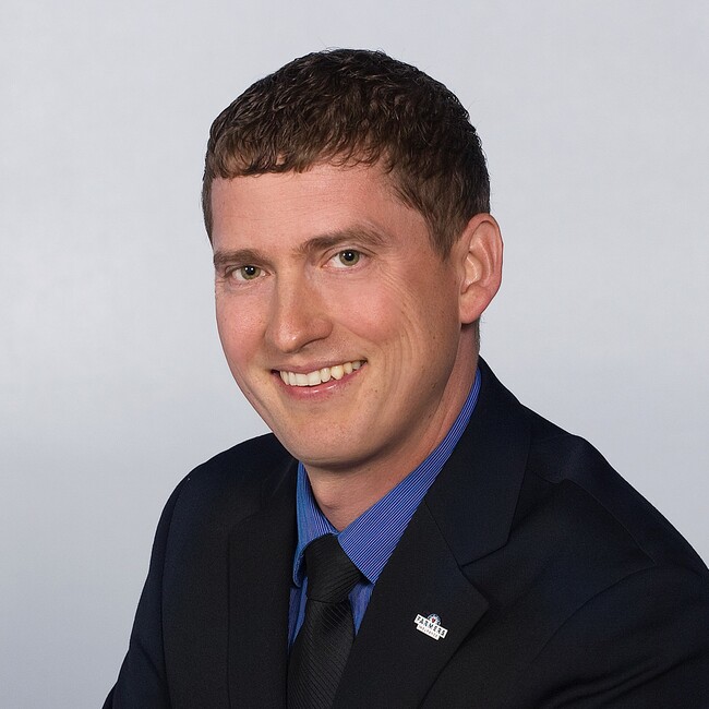 Agent Photo