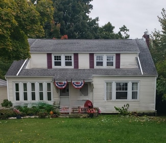 720 Columbus Rd Unit Upstairs, Bedford, OH 44146