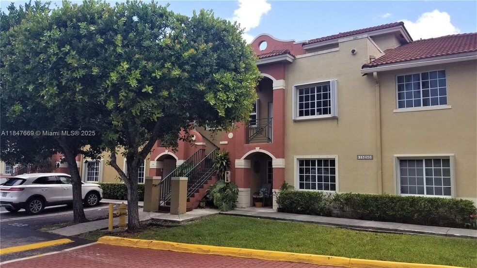 15250 SW 134th Place, Miami, FL 33177 - photo 1