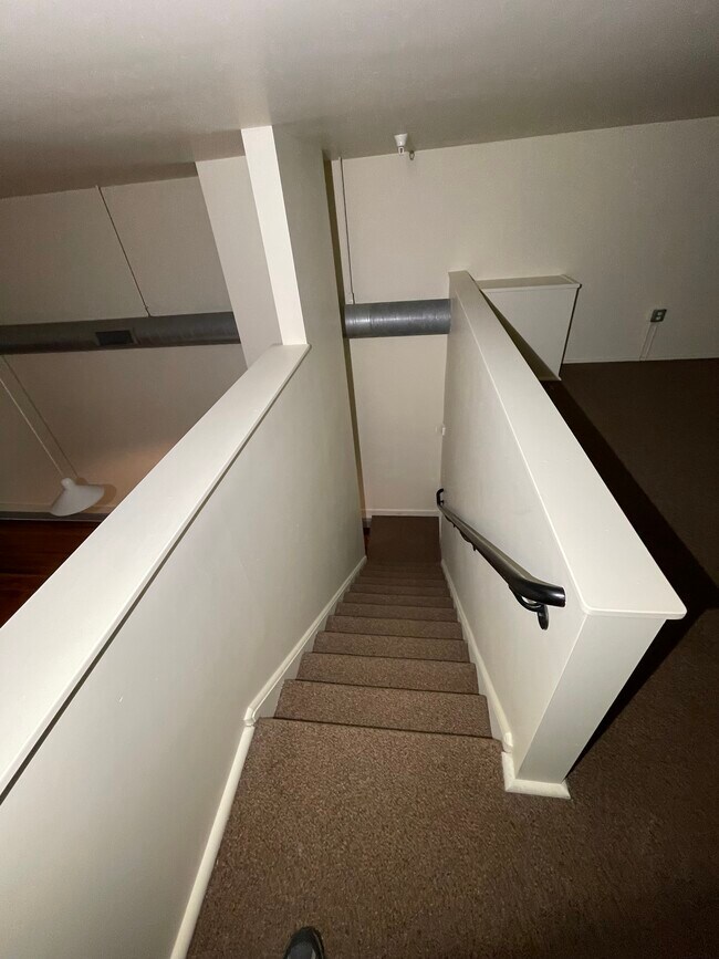 905 Liberty Ave unit 2A, Pittsburgh, PA 15222 - photo 7