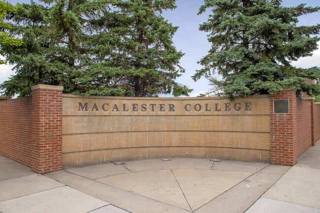 St. Clair, Saint Paul, MN 55105 - photo 2