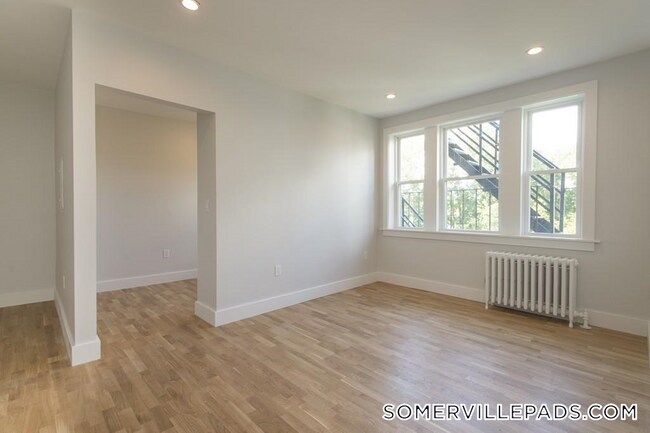 138 Highland Ave unit 12A, Somerville, MA 02143 - photo 3