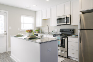144 E 62nd St, Savannah, GA 31405