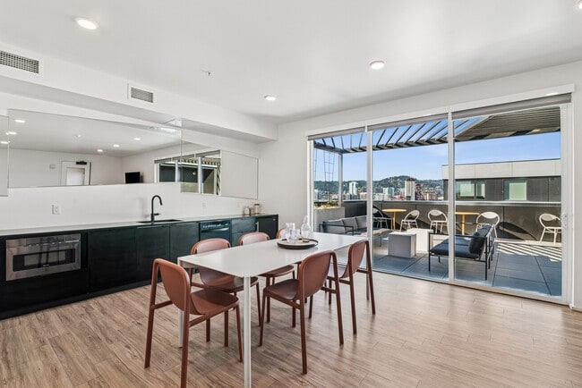 Analog PDX, Portland, OR 97227 - photo 3