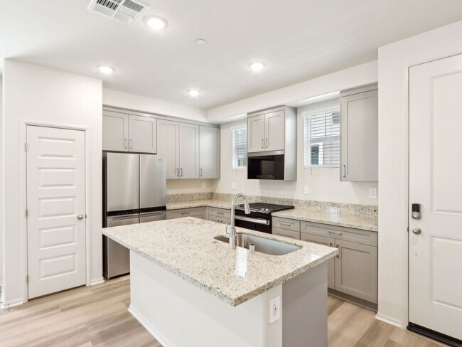 40344 Via Orujo, Temecula, CA 92591 - photo 6