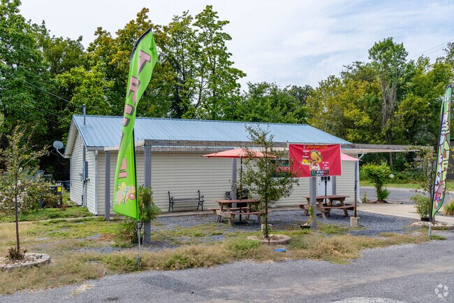 El Paisa Taqueria offers authentic Mexican dishes to the locals of Glendale.