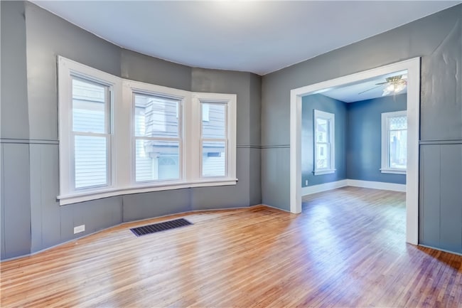 223-225-225 Rosewood Terrace unit 223, Rochester, NY 14609 - photo 3