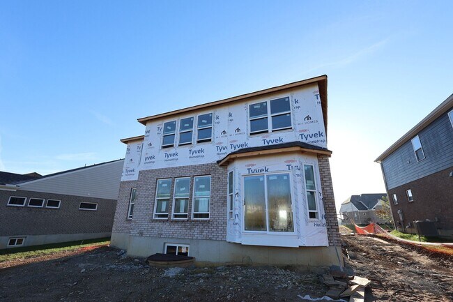 2915 Sky Crossing Dr, Beavercreek, OH 45434 - photo 4