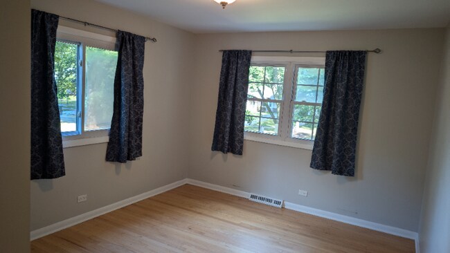 178 S Milton Ave, Glen Ellyn, IL 60137 - photo 6