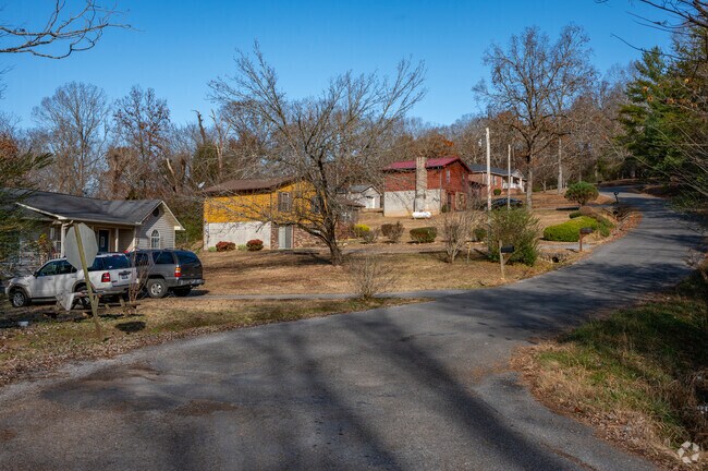 Older houses in Rankin Cove-East Hill offer fixer-upper opportunities for new homeowners.