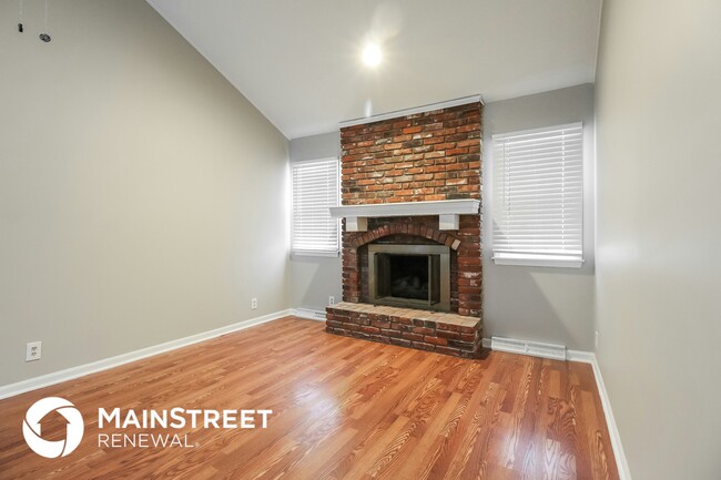 2300 NW 85th Terrace, Kansas City, MO 64154 - photo 3