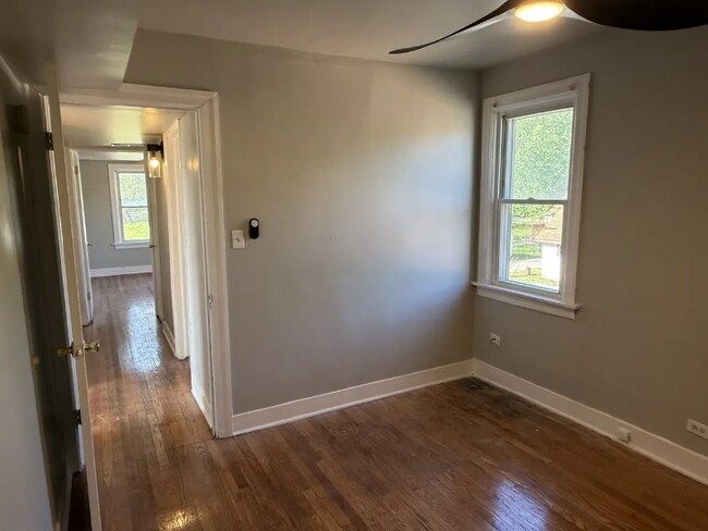 1827 170th St unit 2, Hazel Crest, IL 60429 - photo 4