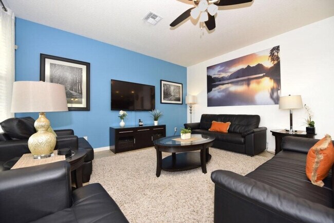 1299 Yorkshire Ct unit ID1285813P, Davenport, FL 33896 - photo 2