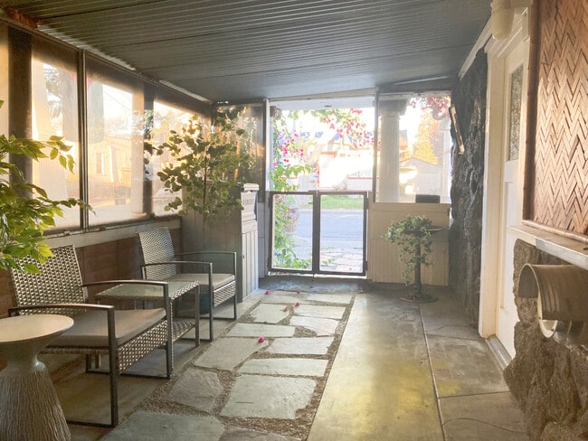 3421 Belmont Ave unit Upper Level 2B1B, El Cerrito, CA 94530 - photo 3