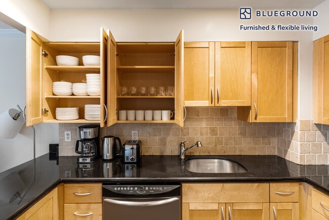 143 Mulberry St unit FL4-ID921, New York, NY 10013 - photo 6