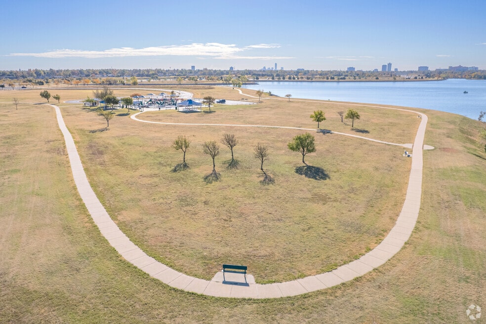 534856_Warwick_100825_DS_videofix_final