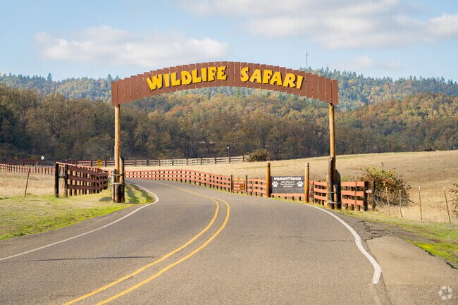 The gateway to adventure—Winston’s Wildlife Safari offers a drive-through experience with diverse wildlife.