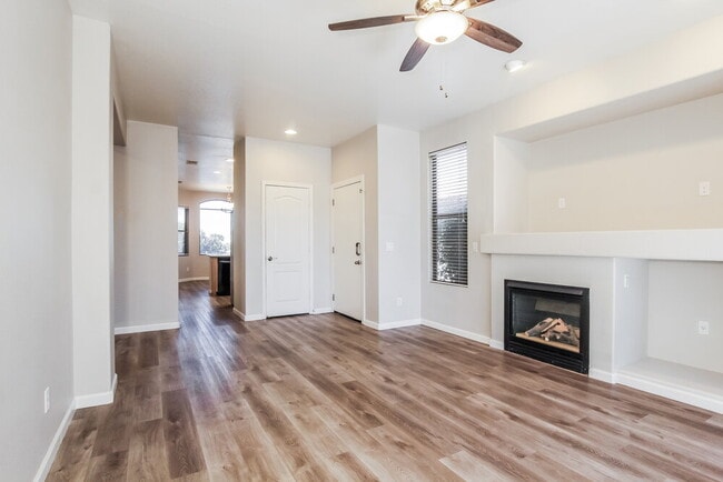 6601 W Lawrence Ln, Glendale, AZ 85302 - photo 4