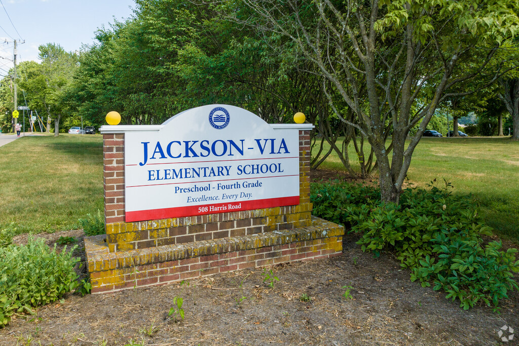 Jackson-Via Elementary School