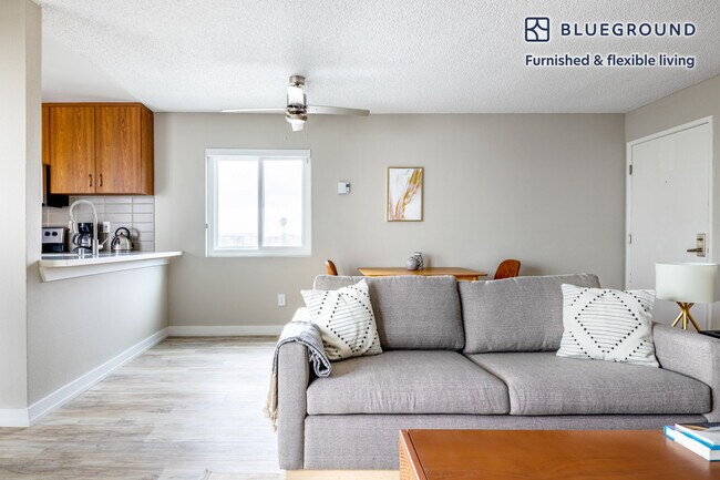 615 S Catalina Ave unit FL2-ID439, Redondo Beach, CA 90277 - photo 4