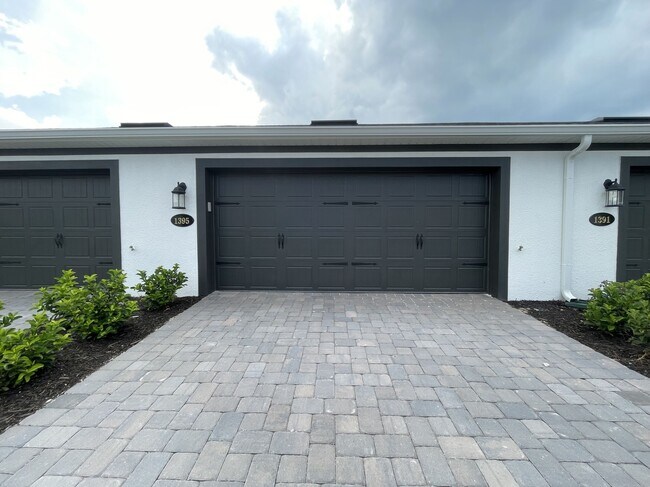 1395 Mount Royal Dr, Saint Cloud, FL 34771 - photo 4