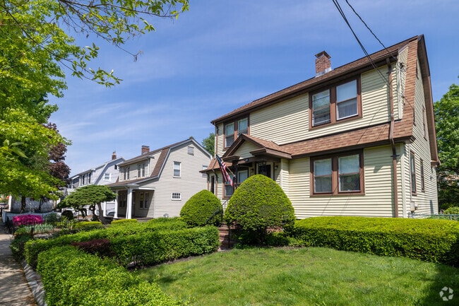 Brilliant hedges adorn the homes of Brighton.