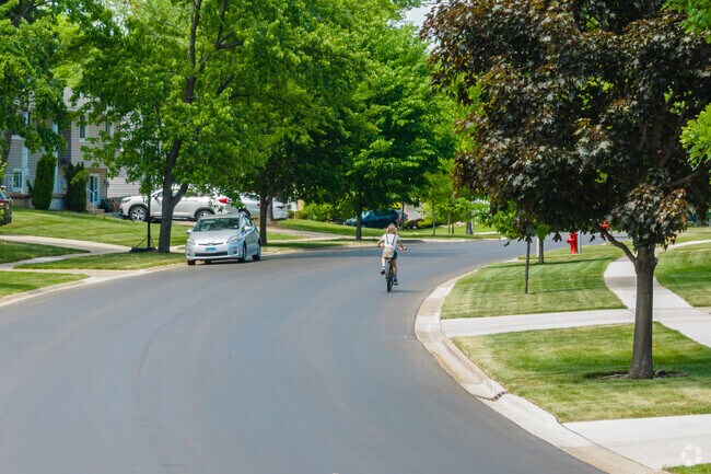 South Schaumburg streets are wide and smooth, perfect for a neighborhood bike ride.