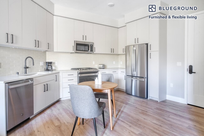 555 E Evelyn Ave unit FL2-ID1200, Mountain View, CA 94041 - photo 7