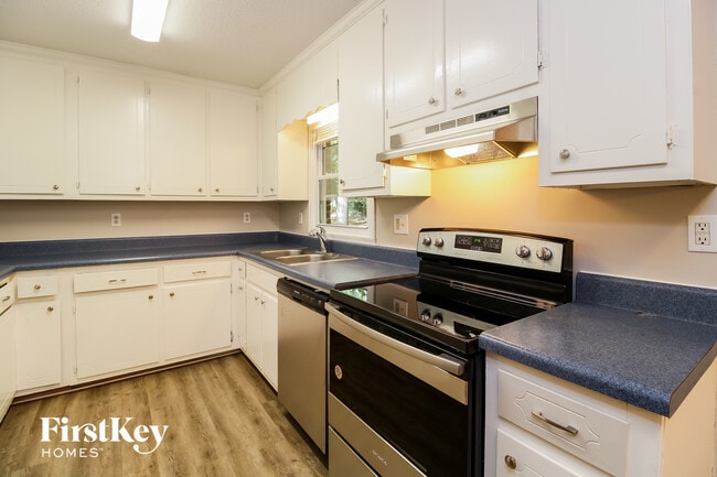 625 Scott Dr, Gibsonville, NC 27249 - photo 7