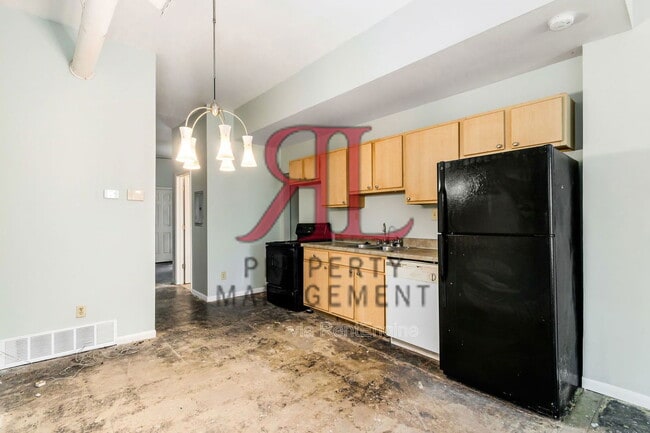 821 Oak St, Columbus, OH 43205 - photo 7