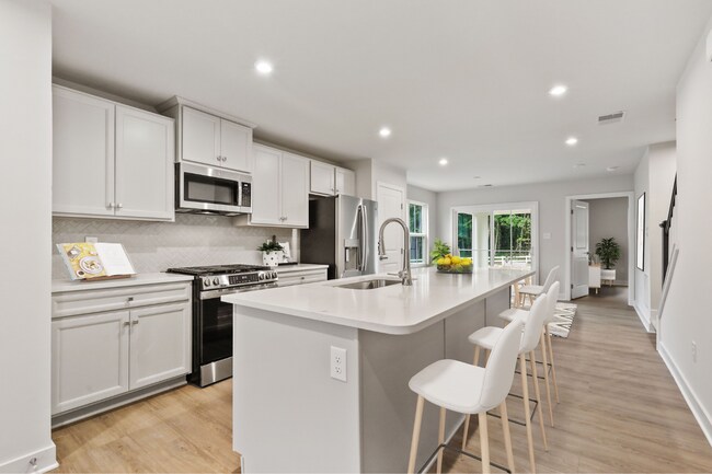 122 Red Lion Ct, Atco, NJ 08004 - photo 5