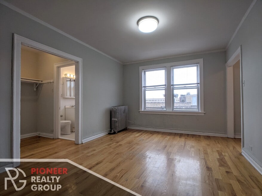 705 W Belmont Ave unit 711-109, Chicago, IL 60657 - photo 1