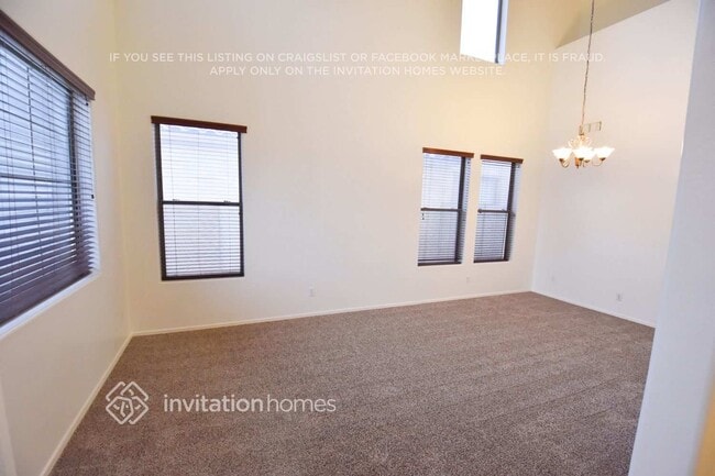 19335 E Canary Way, Queen Creek, AZ 85142 - photo 3