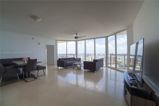 La Perla Ocean Residences, Sunny Isles Beach, FL 33160 - photo 3