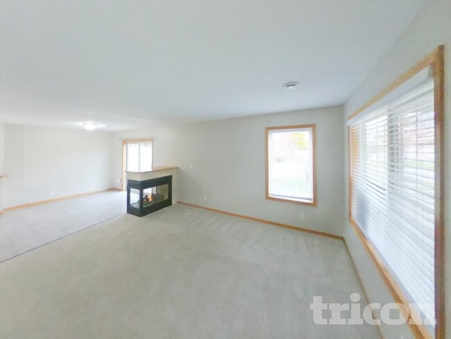 13758 Flay Ave N, Hugo, MN 55038 - photo 4