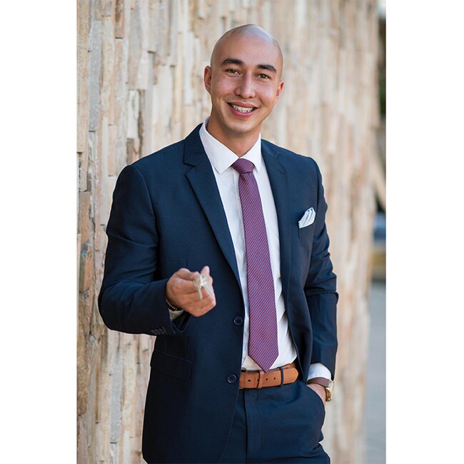 Agent Photo