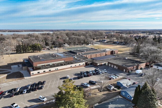 Annandale Middle School has an overall 'B+' grade on Niche.