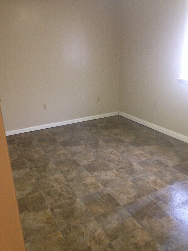 1362 Pitkin Rd unit 8, Leesville, LA 71446 - photo 4