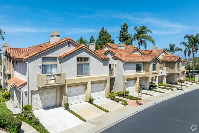 Laguna Heights also offers a selection of stylish condos and townhomes, perfect for those seeking low-maintenance living in beautiful Laguna Niguel.