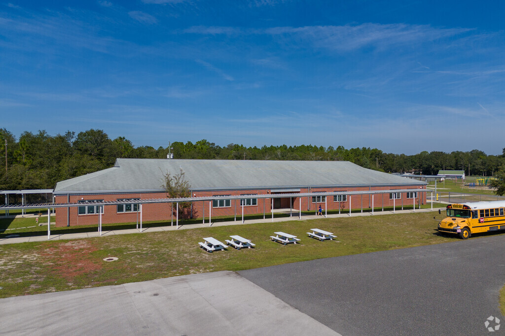 The Yulee Elementary School is a public school in Nassau County.