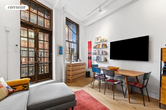 8 W 13th St, New York, NY 10011 - photo 3