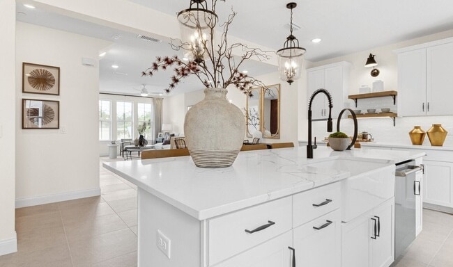 1939 Risby Aly, Orlando, FL 32803 - photo 5