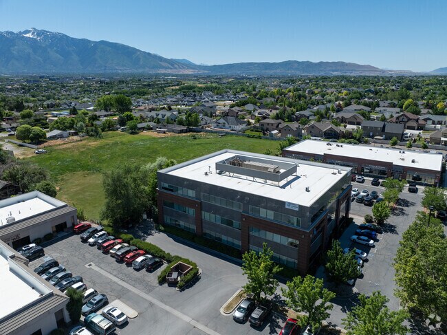 Mountain Heights Academy is located in the West Jordan neighborhood.